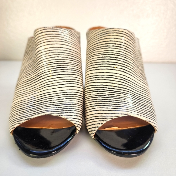 Calvin Klein Heels Size 8.5 - Picture 9 of 15